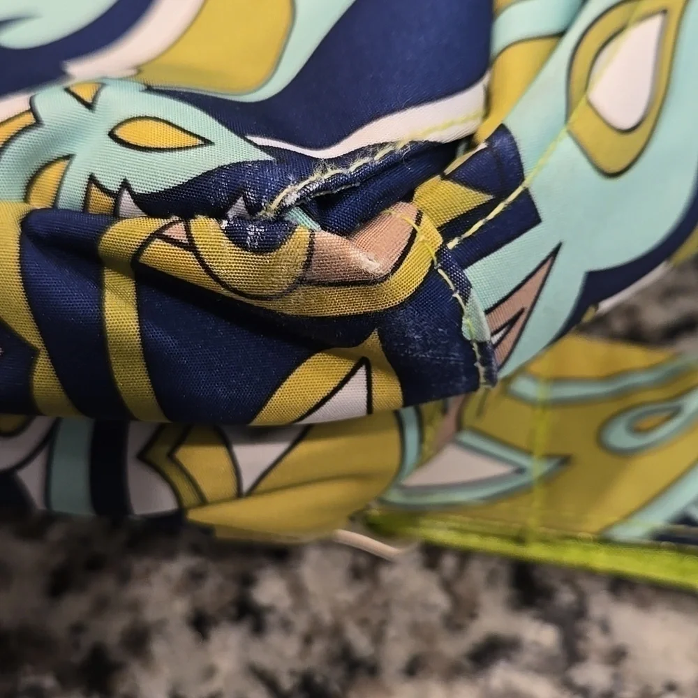 JU JU BE MESSANGER DIAPER BAG. GREEN, BLUE AND WHITE PAISLEY  AND FLORAL.